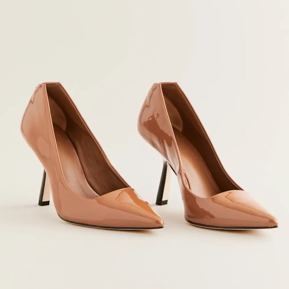 Reformation Skylar Pump Pecan Patent - Size 6.5